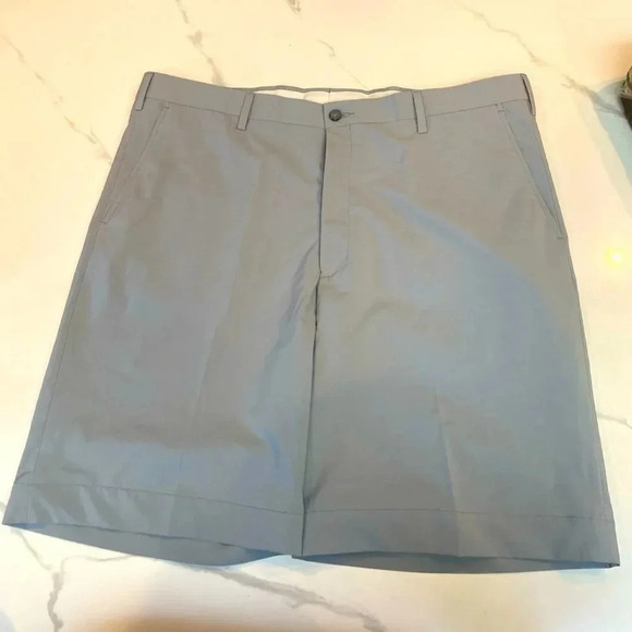 Berle Mens Shorts Vintage Grey Flat Front 8" Inseam EUC Size 40 Waist - Picture 1 of 8